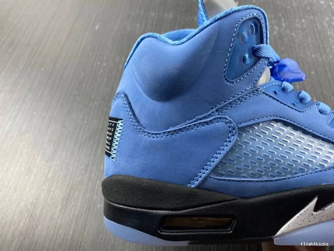DV1310-401 Jordan 5 Air UNC 0812